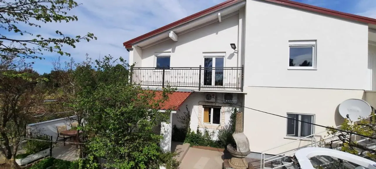 Apartmani Tinka Starigrad Paklenica