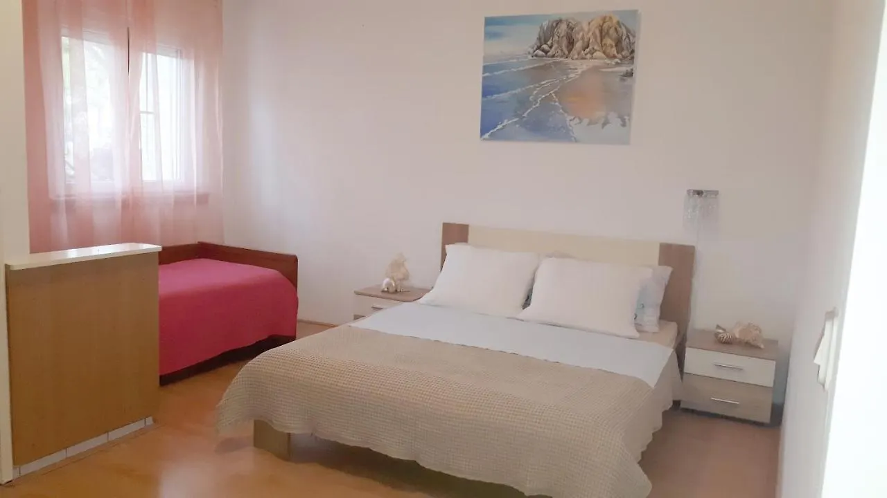 Apartmani Tinka Starigrad Paklenica Apartment